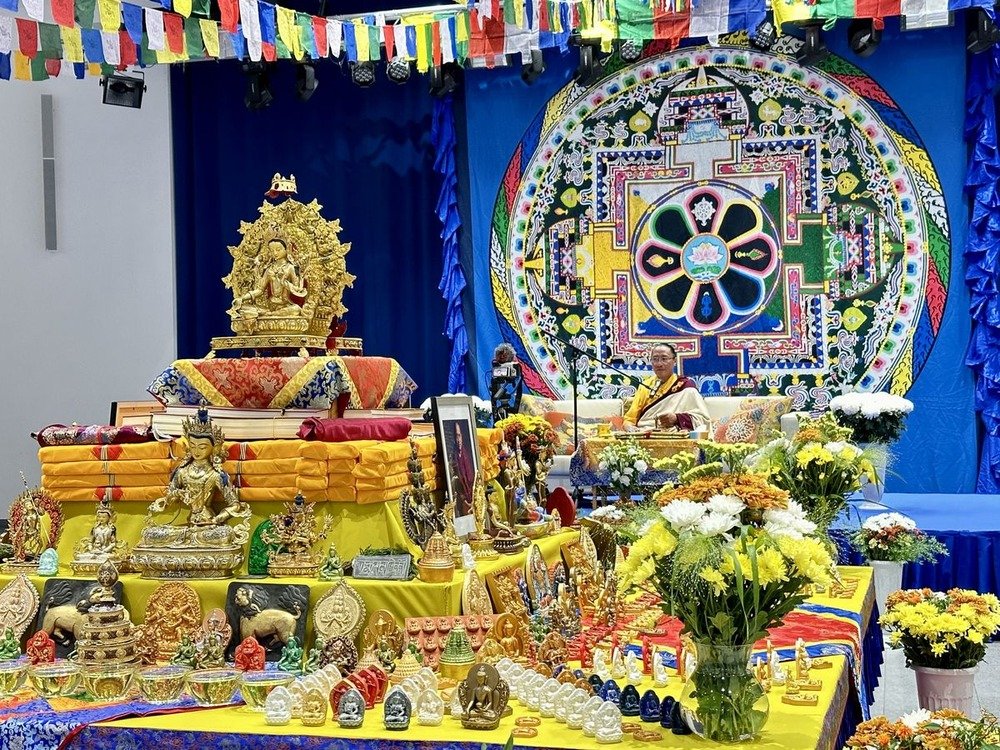 Буддийский фестиваль благой удачи